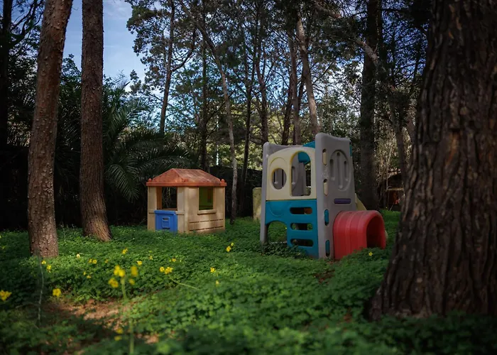 Campus - 500 Metri Dalla Nyaraló *